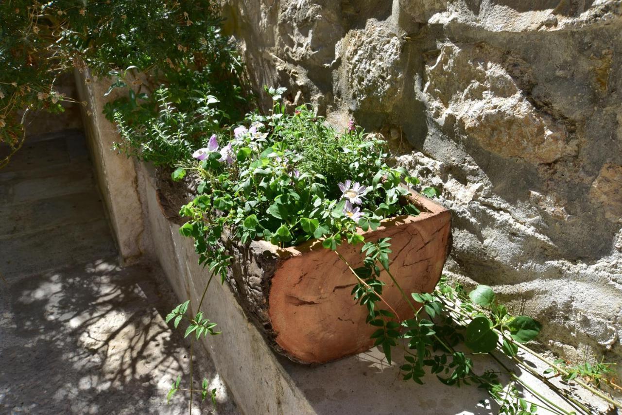 Old Town Studio Apartments Makarska Bagian luar foto